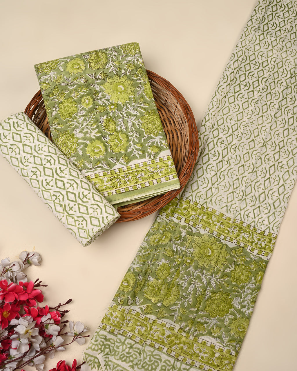 Exclusive Sanganeri Cotton Suit With Cotton Dupatta