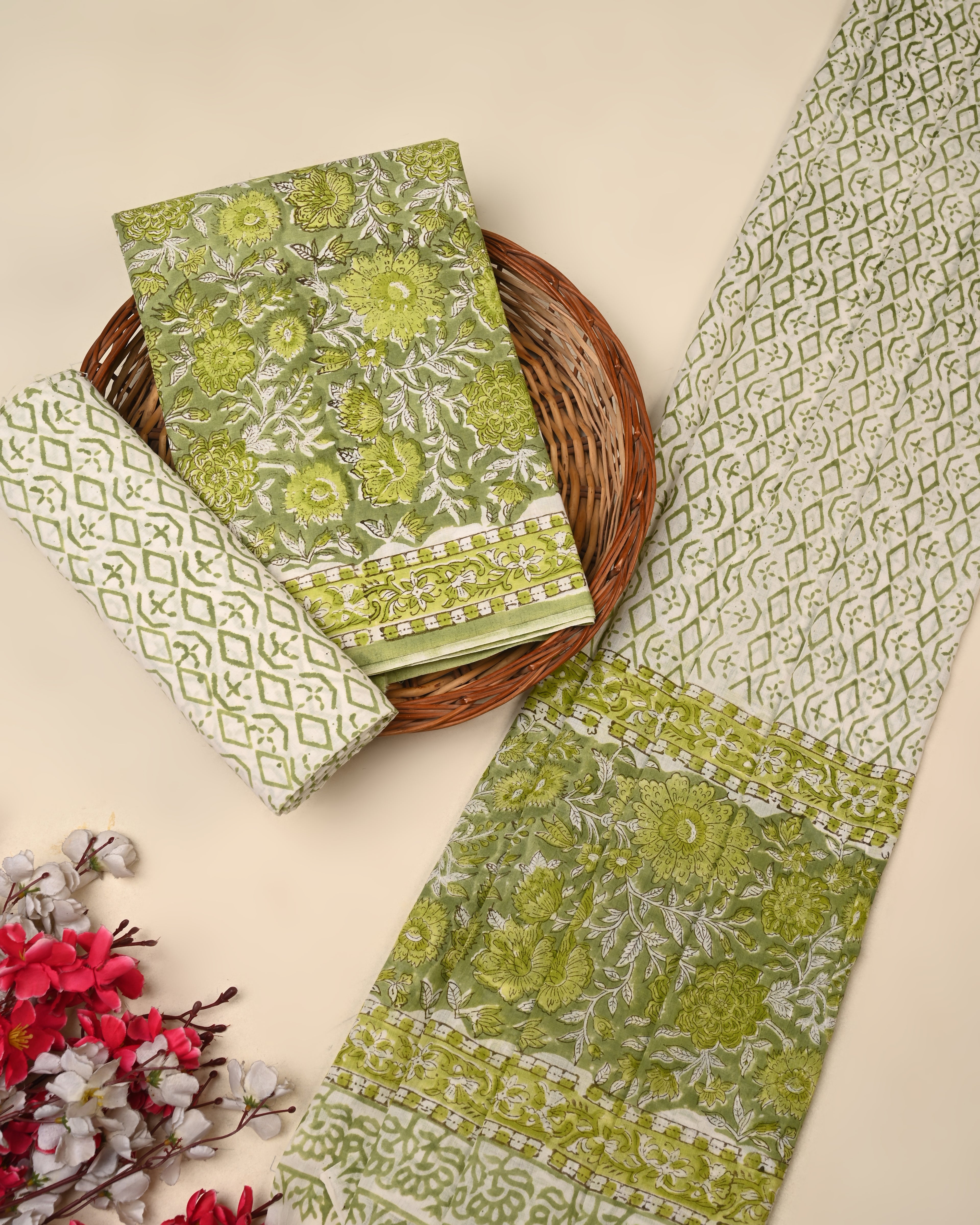 Exclusive Sanganeri Cotton Suit With Cotton Dupatta