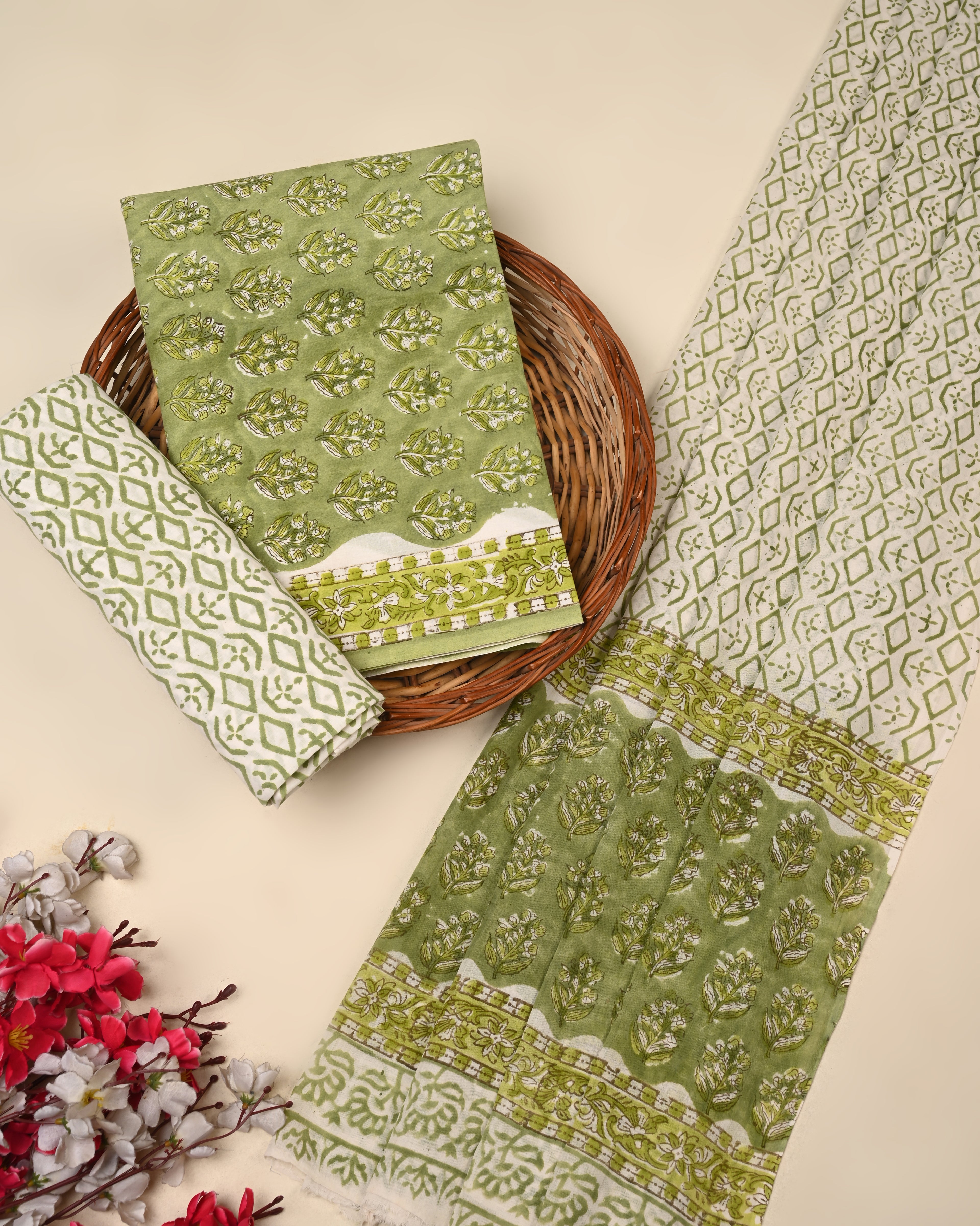 Exclusive Sanganeri Cotton Suit With Cotton Dupatta