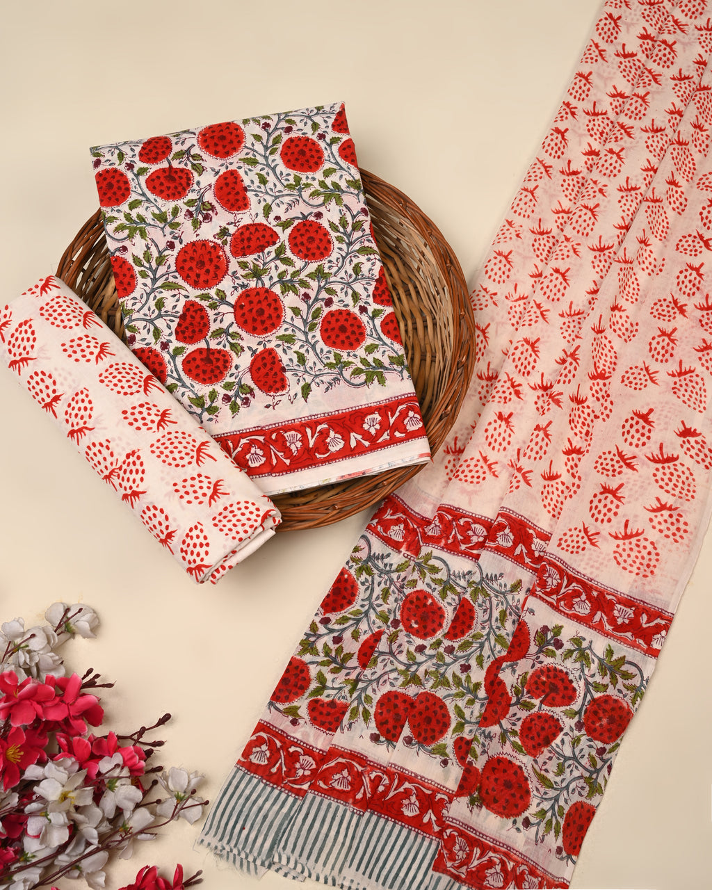 Exclusive Sanganeri Cotton Suit With Cotton Dupatta