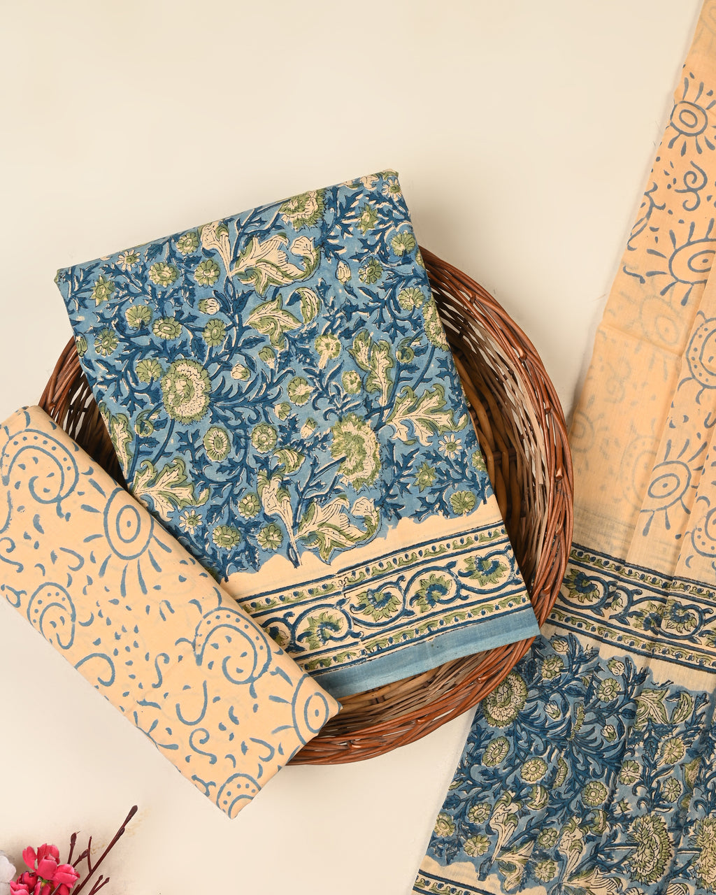 EXCLUSIVE SANGANERI COTTON SUIT WITH COTTON DUPATTA