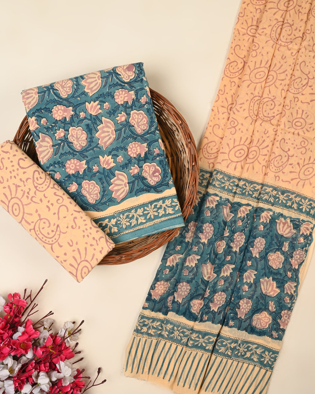 EXCLUSIVE SANGANERI COTTON SUIT WITH COTTON DUPATTA