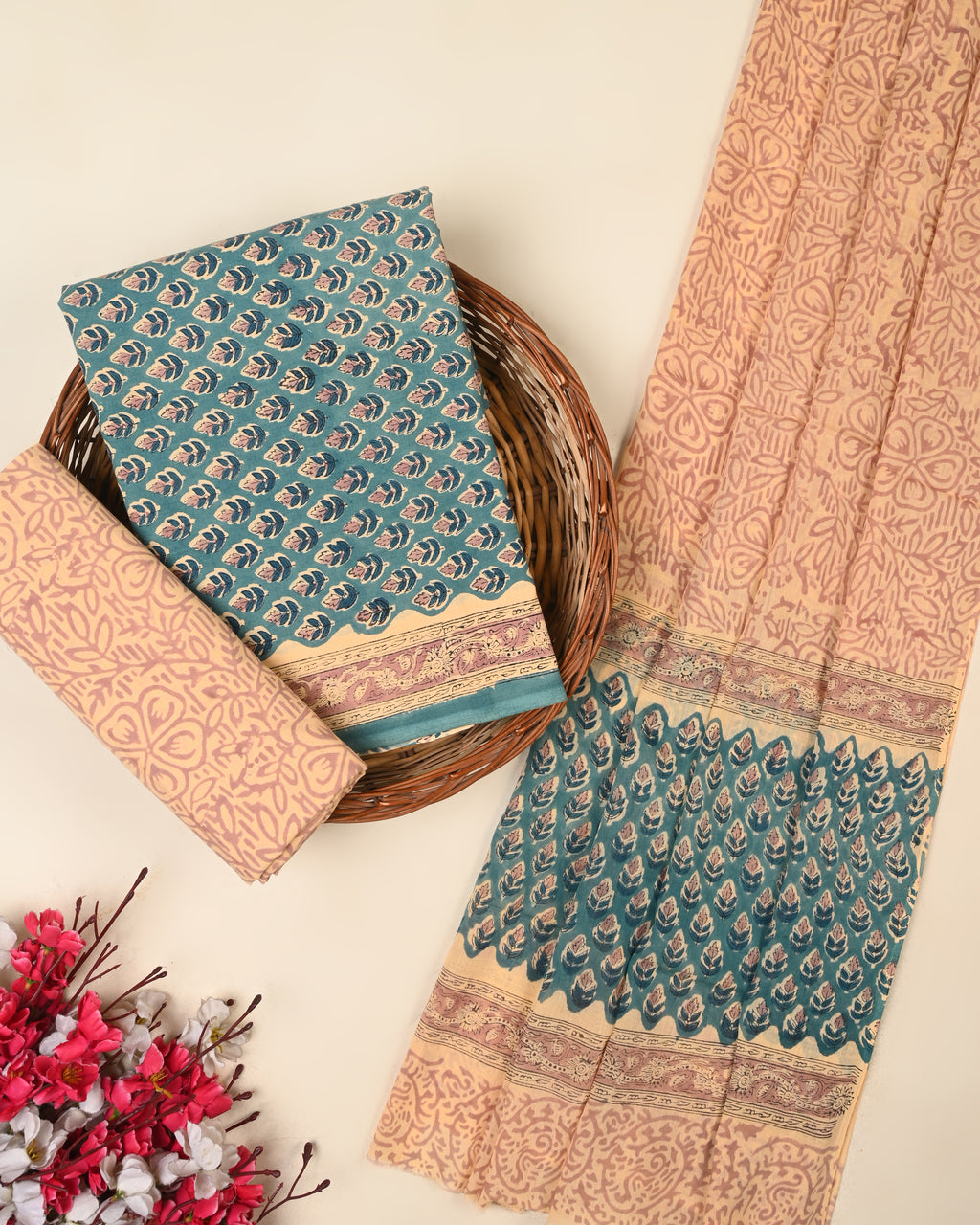 EXCLUSIVE SANGANERI COTTON SUIT WITH COTTON DUPATTA